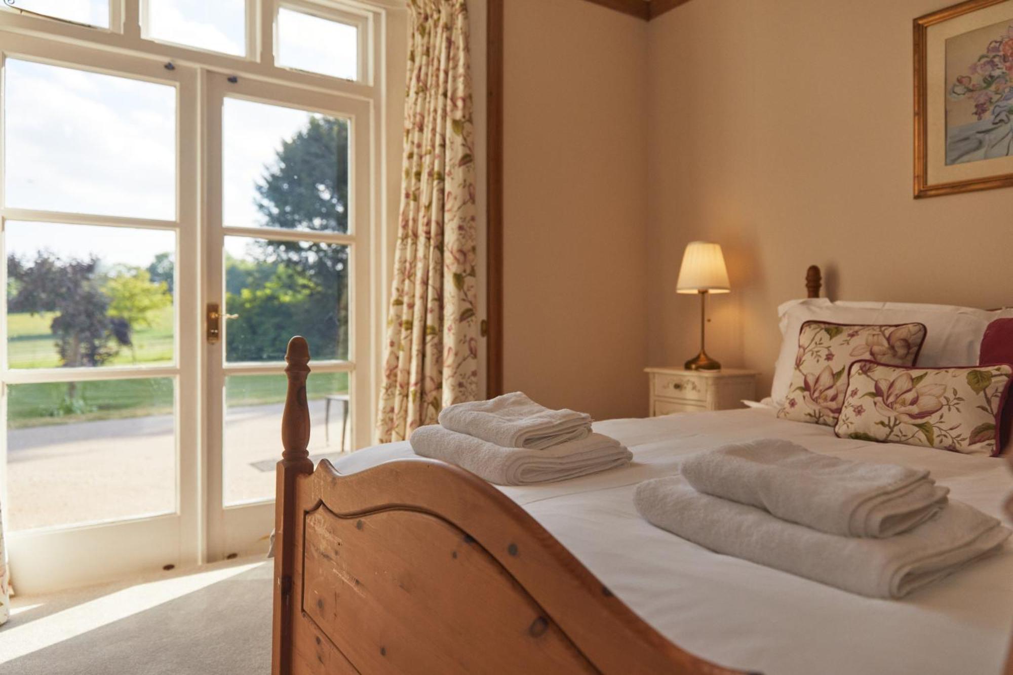 Lordington Park Bed and Breakfast Chichester Buitenkant foto